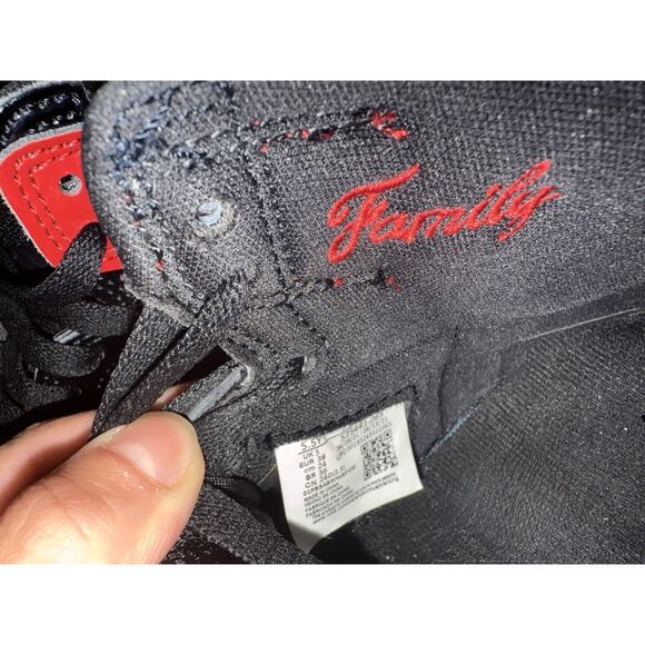 Jordan Retro 1 Bred - Picture 5 of 6